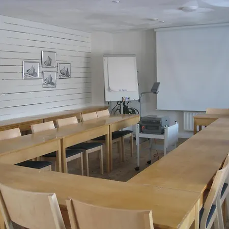 Bed & Breakfast Varjola Center