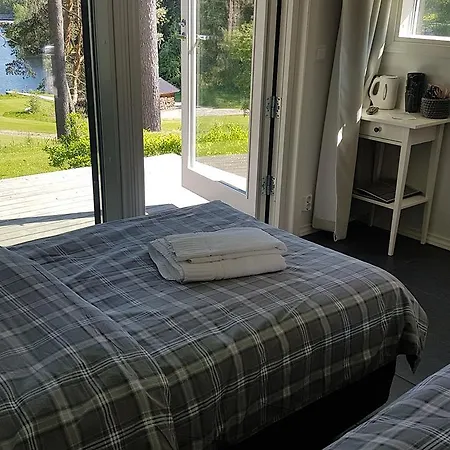 Varjola Center Bed & Breakfast 4*