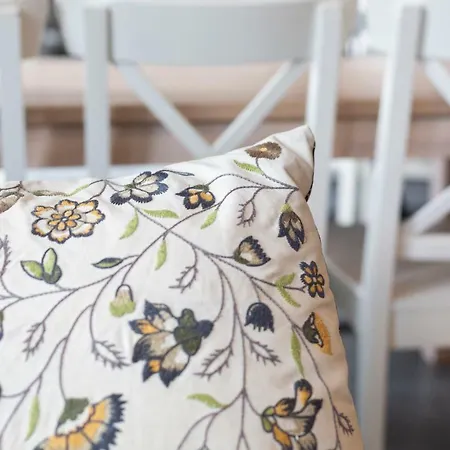 Couette-café Varjola Center