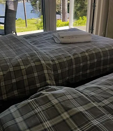 Varjola Center 4* Laukaa