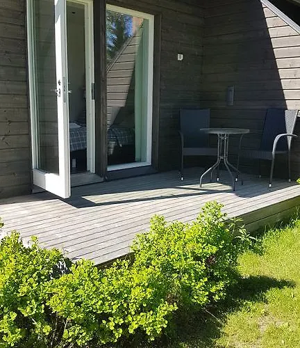 Varjola Center Bed & Breakfast Laukaa