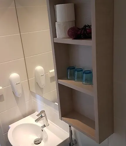 Varjola Center Bed & Breakfast 4*