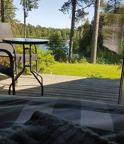 Varjola Center 4* Laukaa