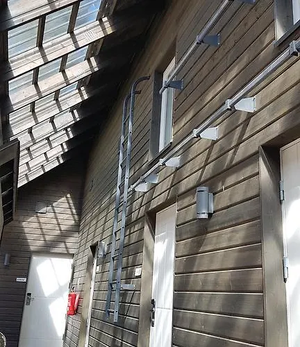 Bed & Breakfast Varjola Center